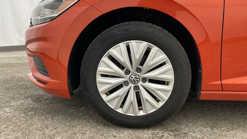 Thumbnail: 2019 Volkswagen Jetta - 7