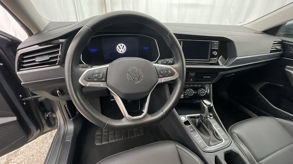 Thumbnail: 2024 Volkswagen Jetta - 2