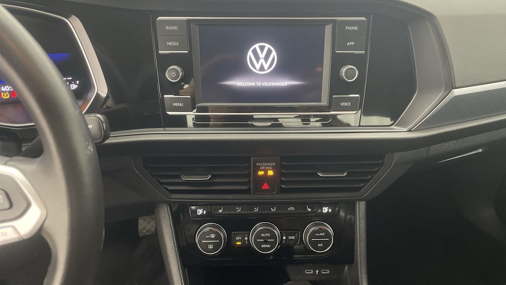 Thumbnail: 2024 Volkswagen Jetta - 27
