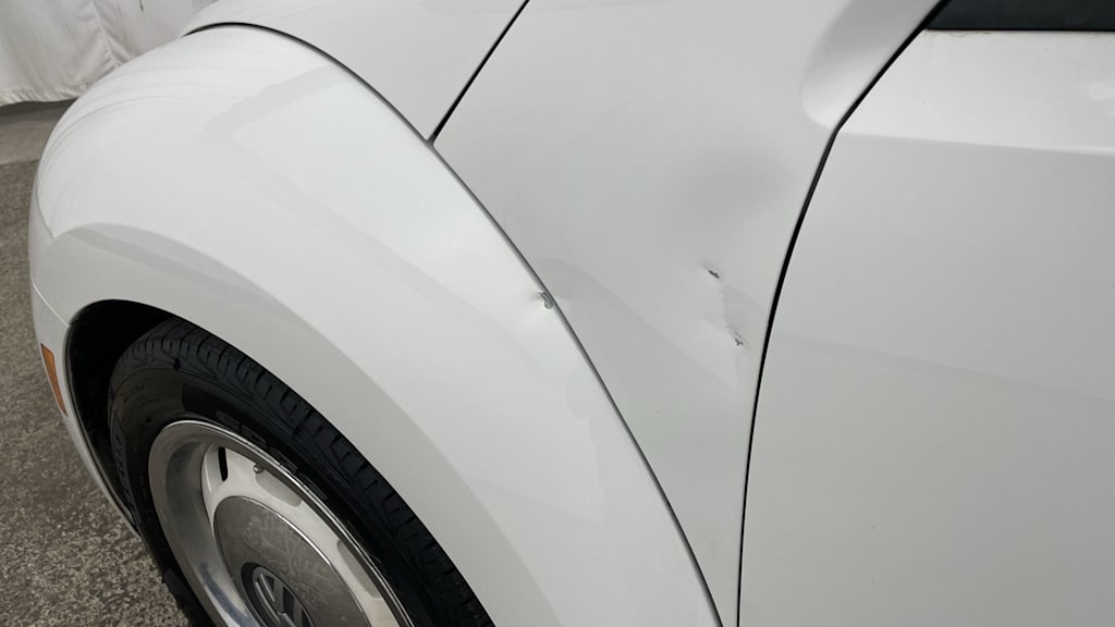 Thumbnail: 2015 Volkswagen Beetle - 35