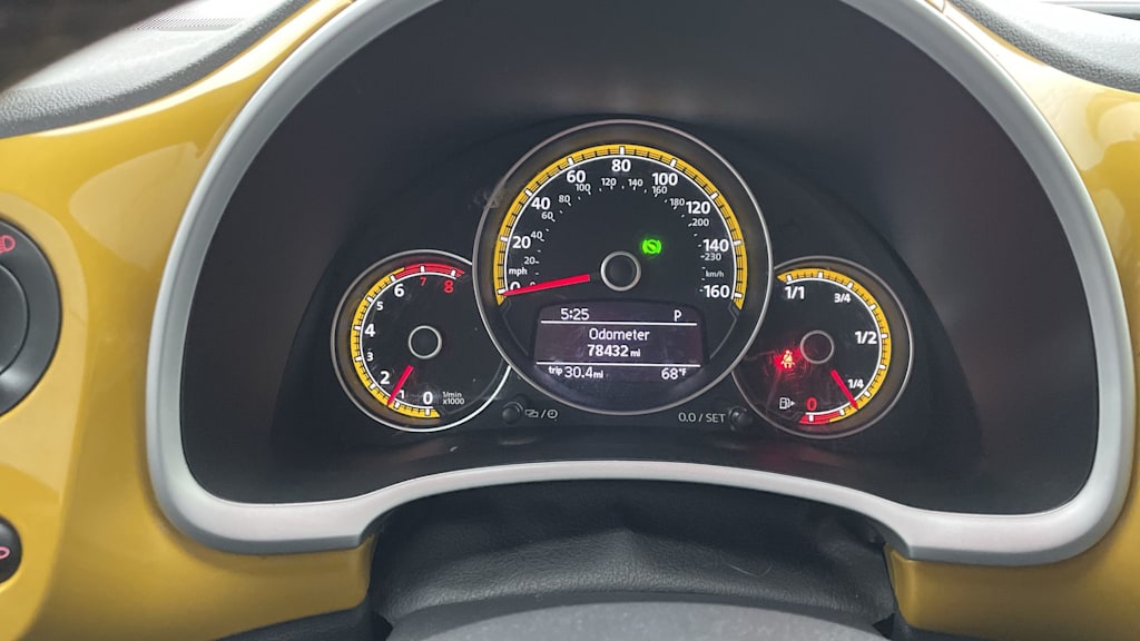 Thumbnail: 2016 Volkswagen Beetle - 15