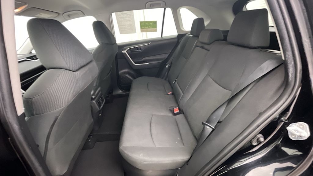 Thumbnail: 2021 Toyota RAV4 - 13