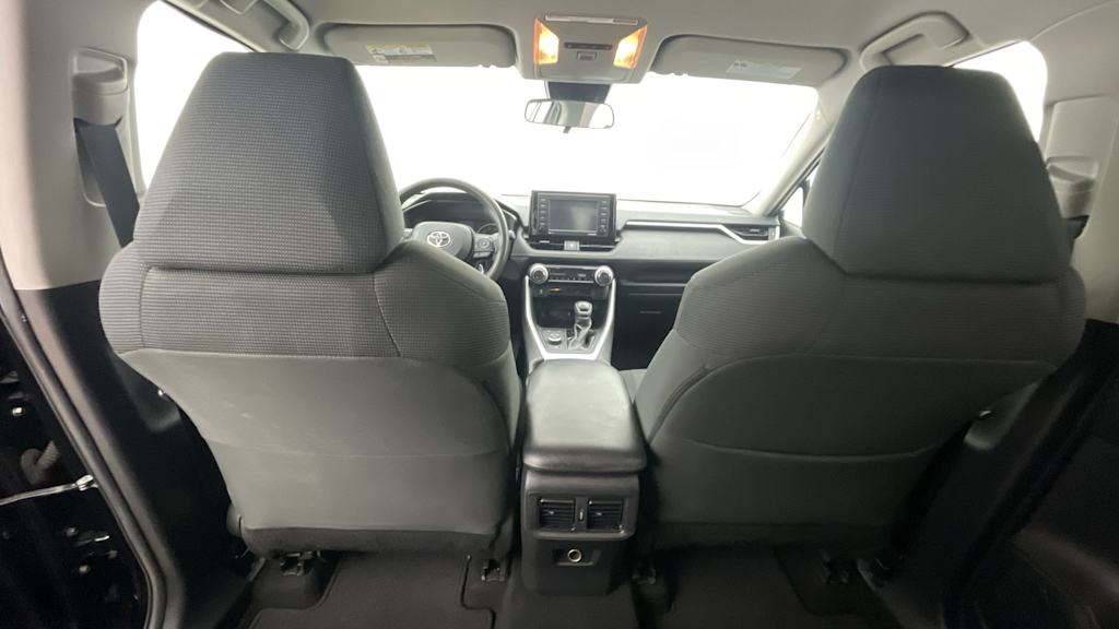 Thumbnail: 2021 Toyota RAV4 - 21