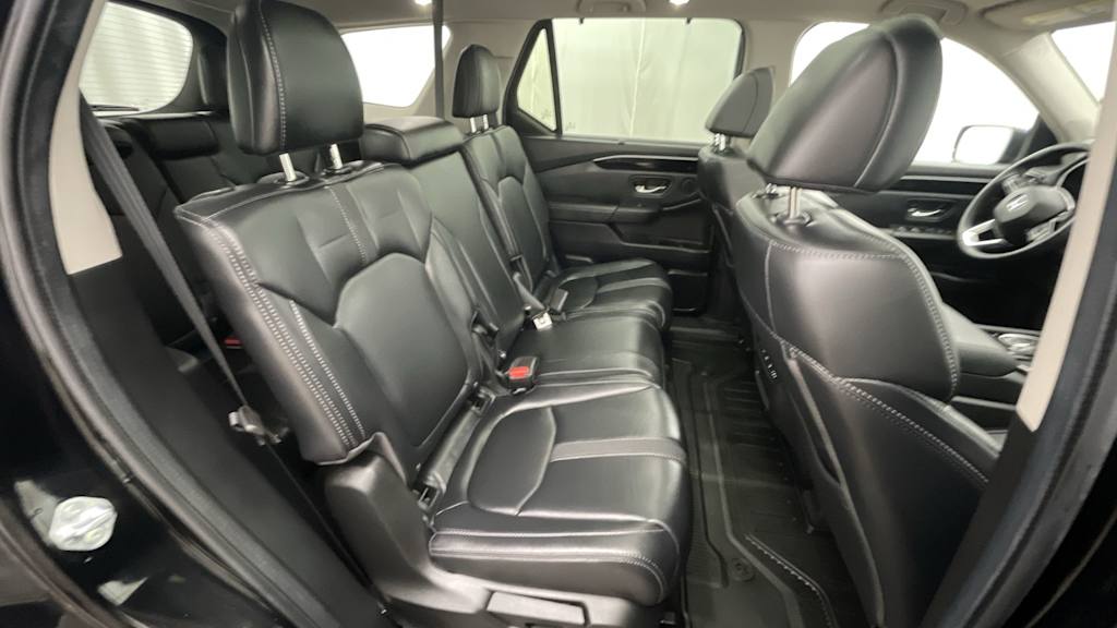 Thumbnail: 2023 Honda Pilot - 25