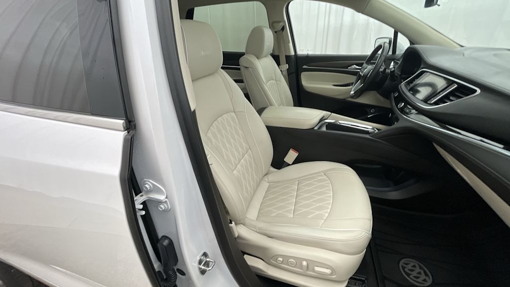 Thumbnail: 2023 Buick Enclave - 26