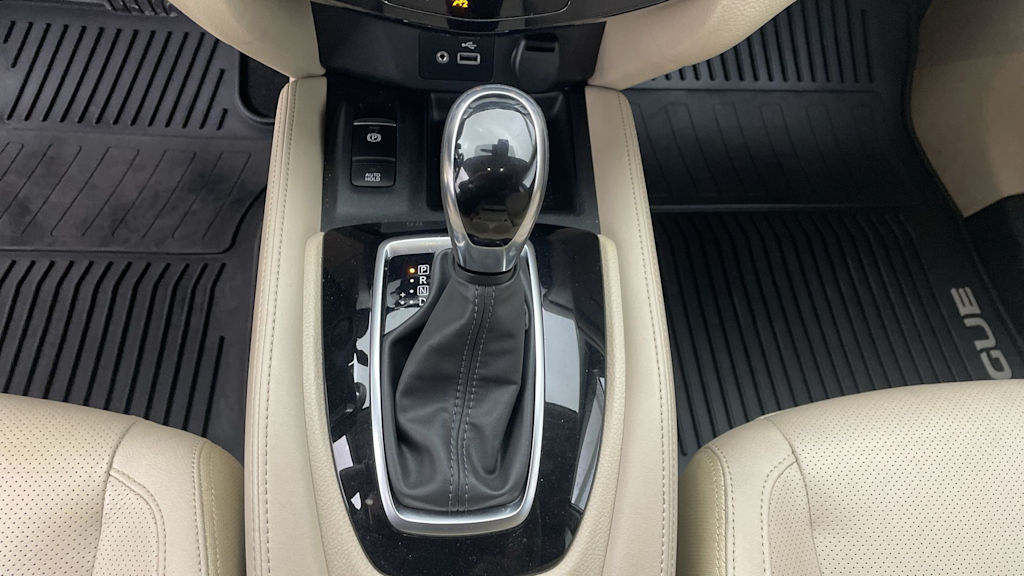 Thumbnail: 2019 Nissan Rogue - 32