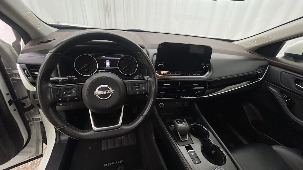 2023 Nissan Rogue SL 2