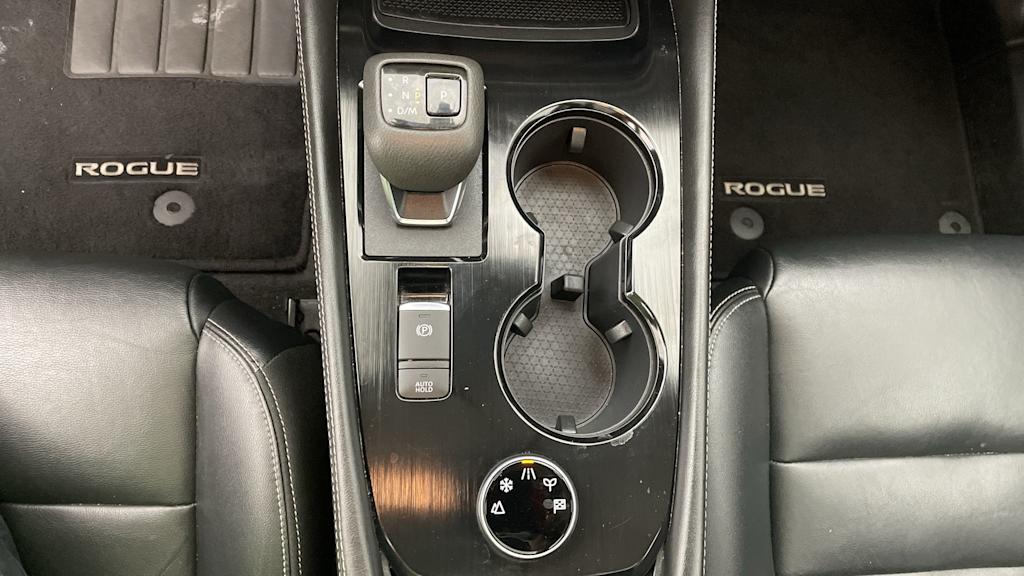 2023 Nissan Rogue SL 33