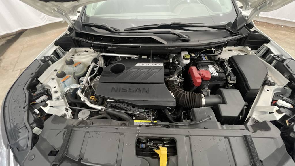 2023 Nissan Rogue SL 9