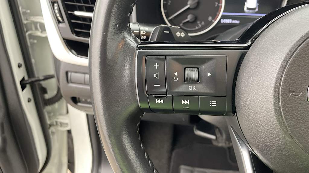 2023 Nissan Rogue SL 27
