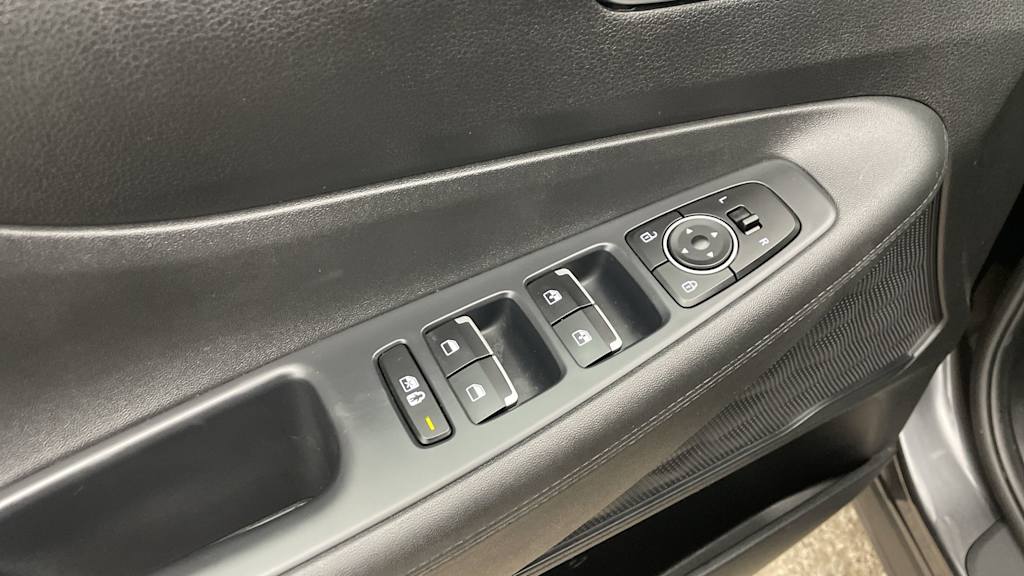 Thumbnail: 2023 Hyundai Santa Fe - 20