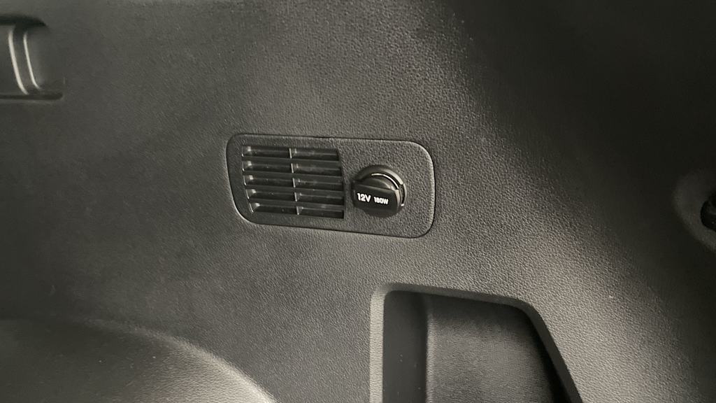 Thumbnail: 2023 Hyundai Santa Fe - 33