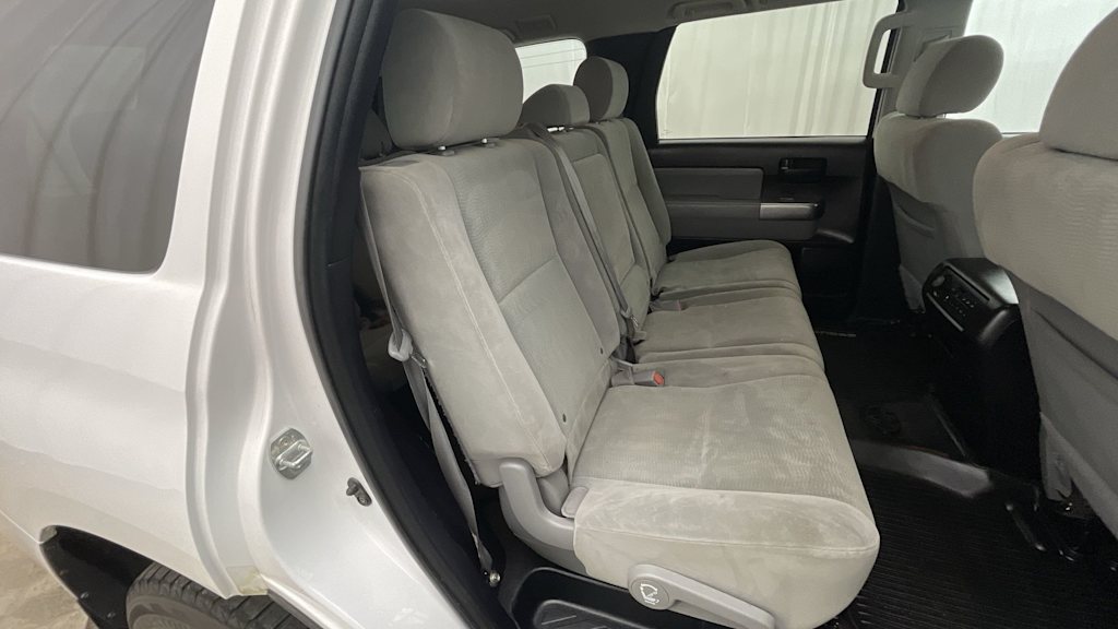 Thumbnail: 2018 Toyota Sequoia - 22