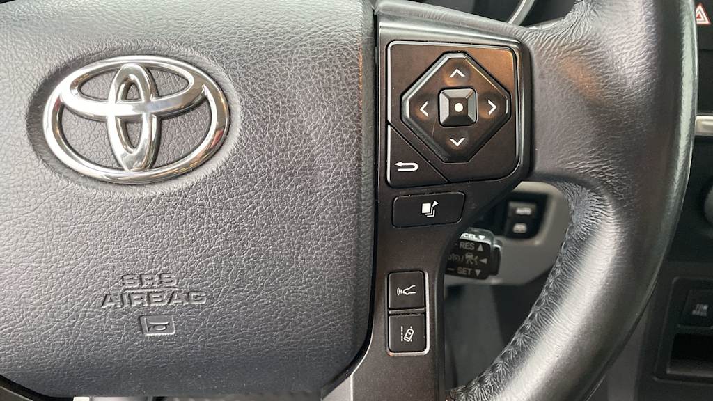 Thumbnail: 2018 Toyota Sequoia - 26