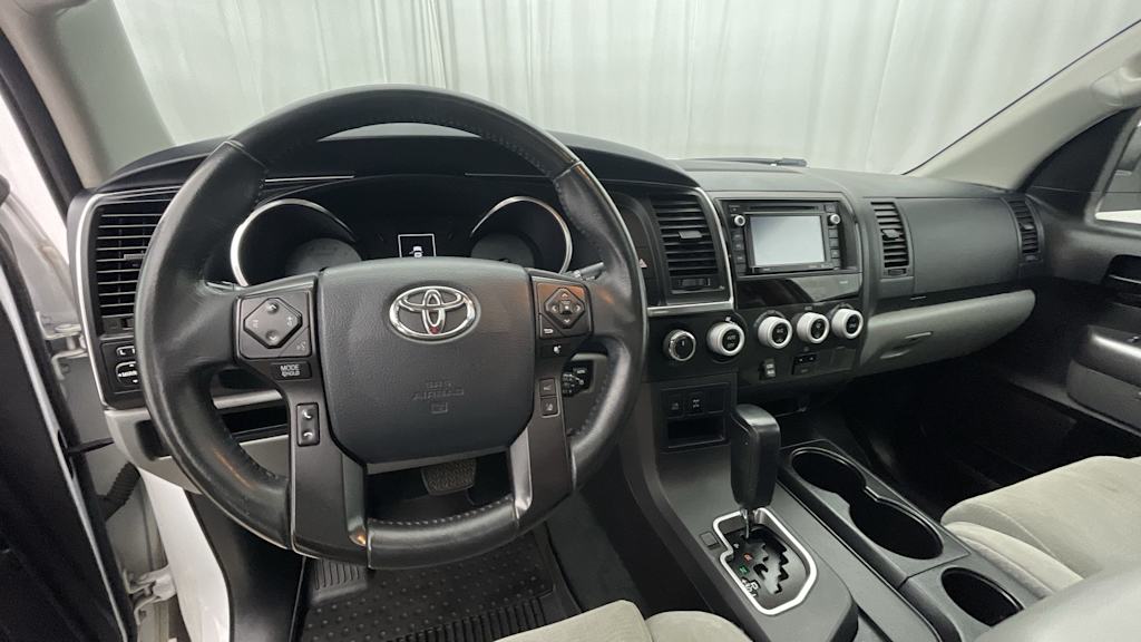 Thumbnail: 2018 Toyota Sequoia - 2