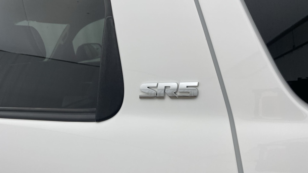 Thumbnail: 2018 Toyota Sequoia - 6