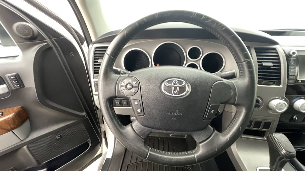 Thumbnail: 2013 Toyota Tundra - 9
