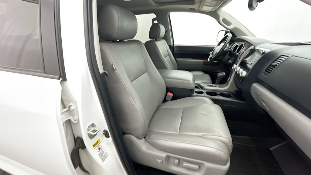 Thumbnail: 2013 Toyota Tundra - 24