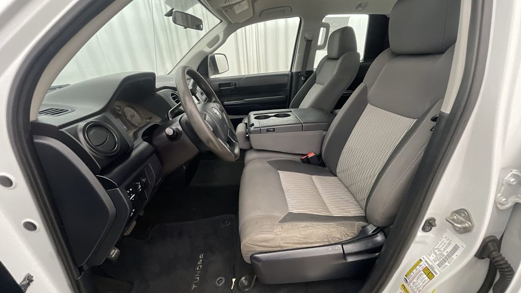 Thumbnail: 2017 Toyota Tundra - 10