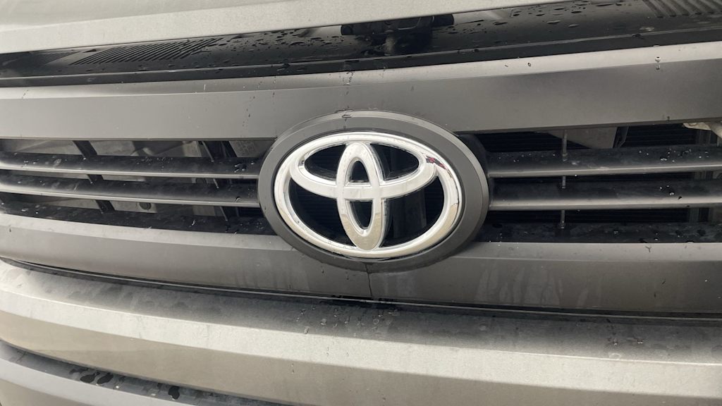Thumbnail: 2017 Toyota Tundra - 6
