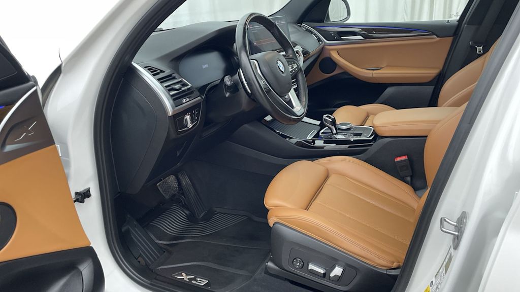 Thumbnail: 2022 BMW X3 - 10