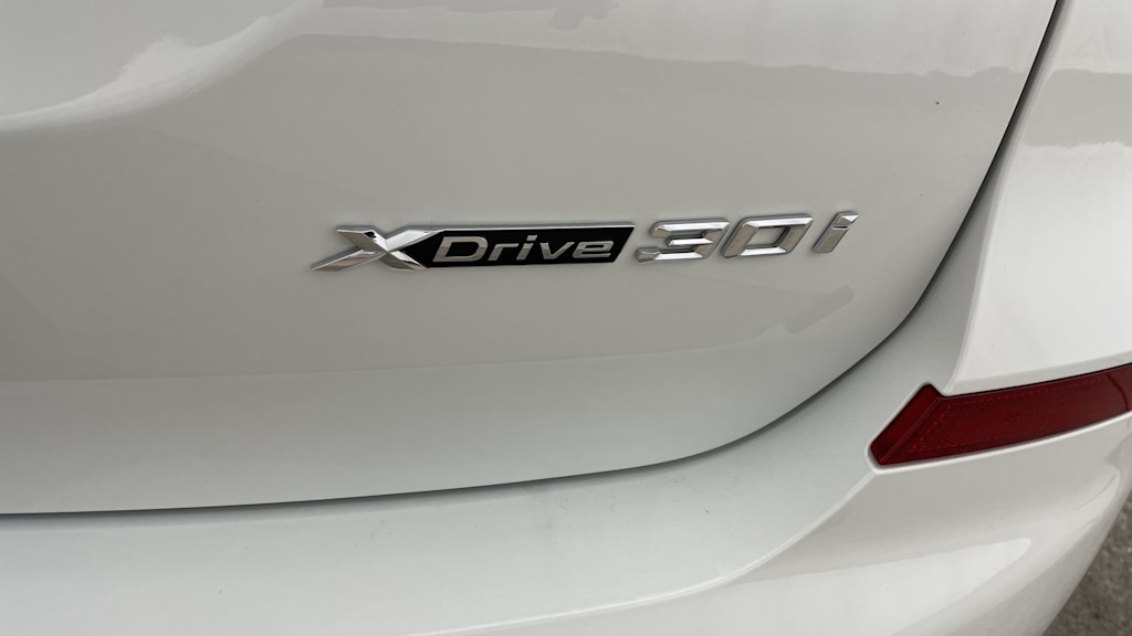 Thumbnail: 2021 BMW X3 - 6