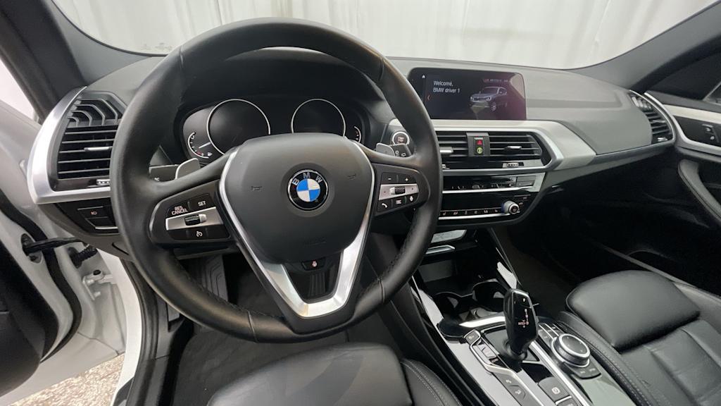 Thumbnail: 2021 BMW X3 - 2