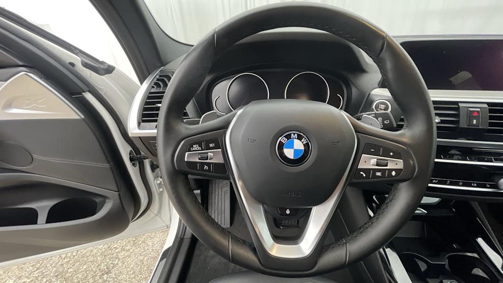 Thumbnail: 2021 BMW X3 - 13