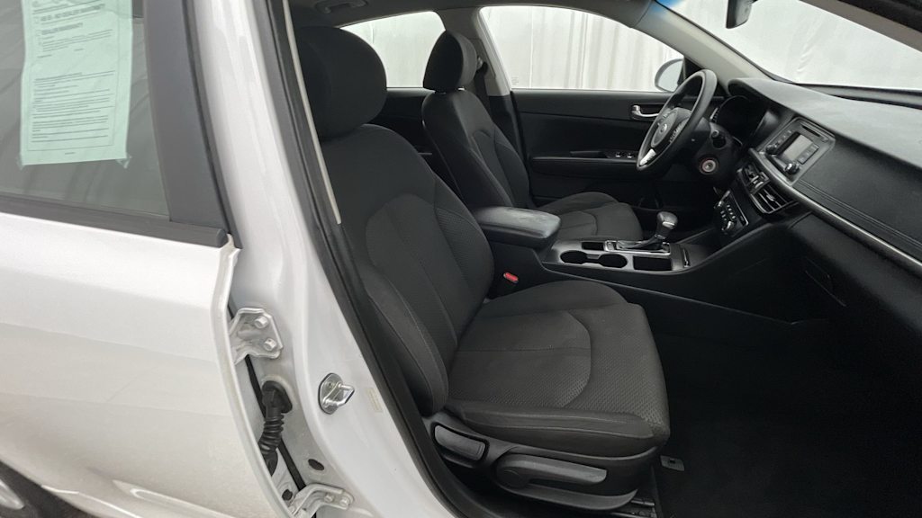 Thumbnail: 2016 Kia Optima - 22