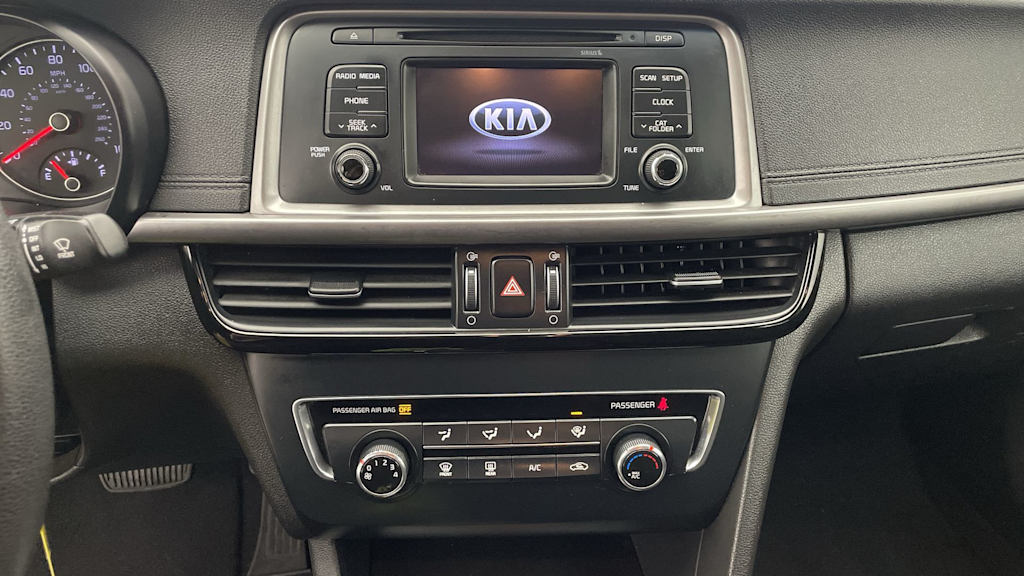Thumbnail: 2016 Kia Optima - 27