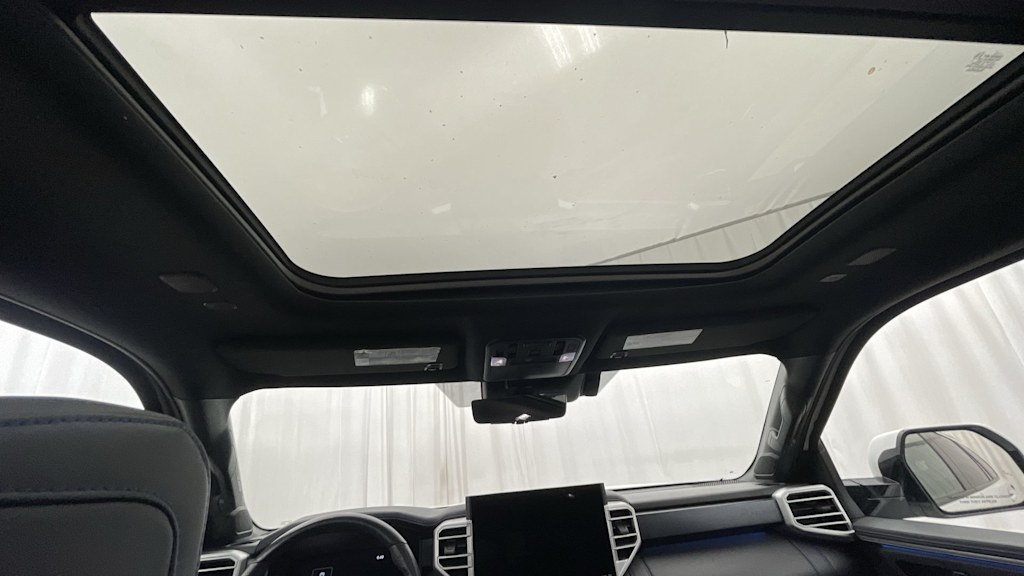 Thumbnail: 2024 Toyota Sequoia - 23