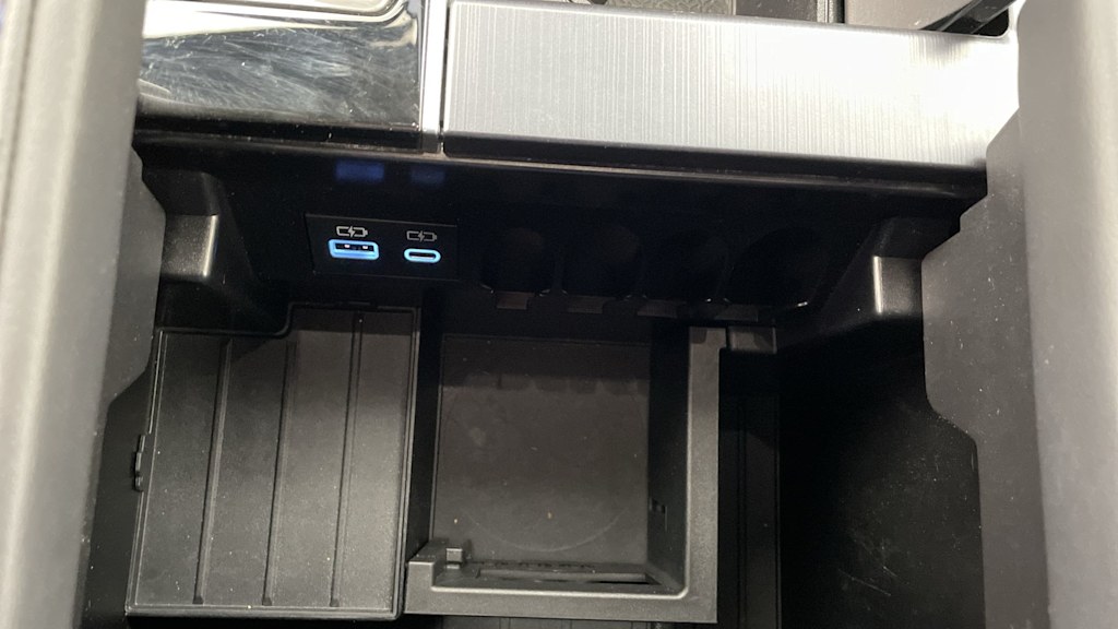 Thumbnail: 2024 Toyota Sequoia - 34