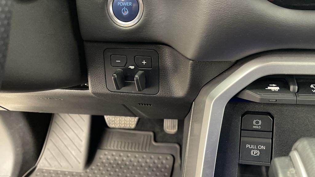 Thumbnail: 2024 Toyota Sequoia - 36