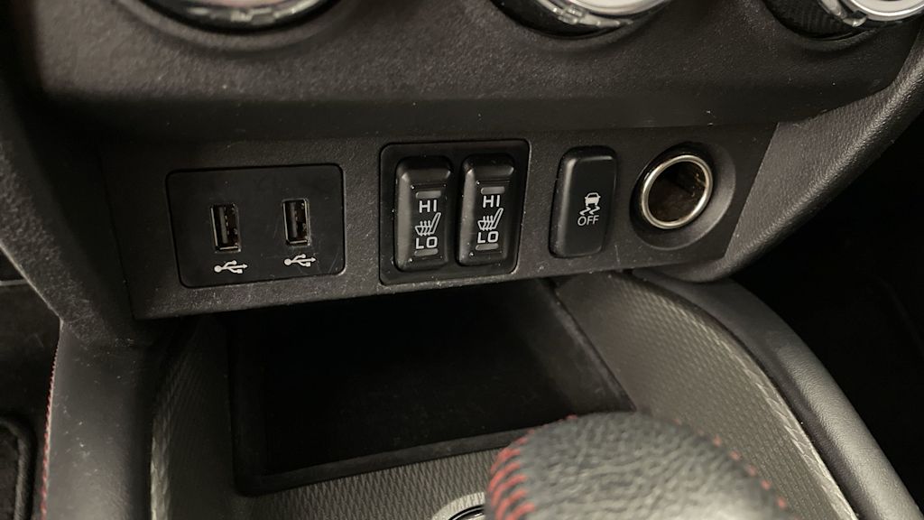 Thumbnail: 2019 Mitsubishi Outlander Sport - 27