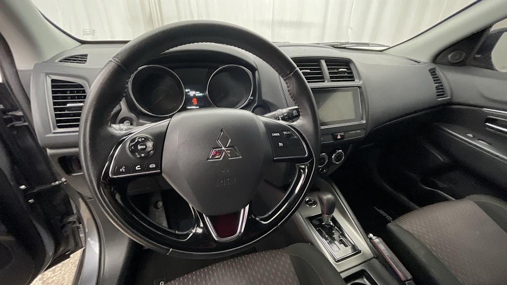 Thumbnail: 2019 Mitsubishi Outlander Sport - 2