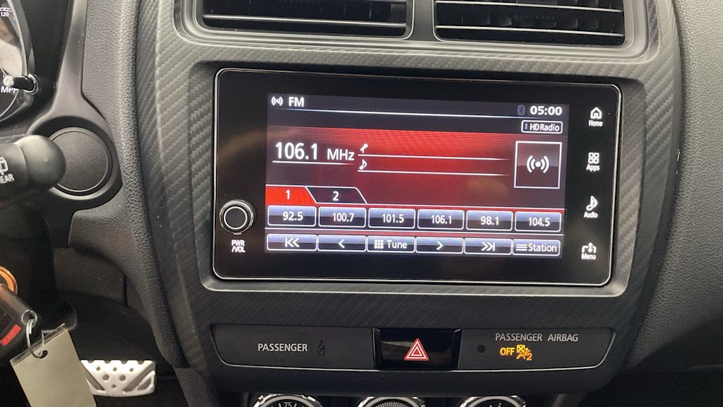 Thumbnail: 2019 Mitsubishi Outlander Sport - 26