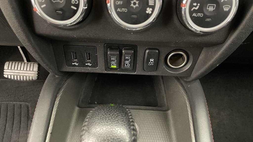 Thumbnail: 2019 Mitsubishi Outlander Sport - 28