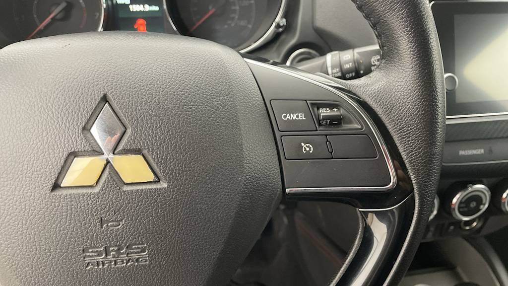 Thumbnail: 2019 Mitsubishi Outlander Sport - 24