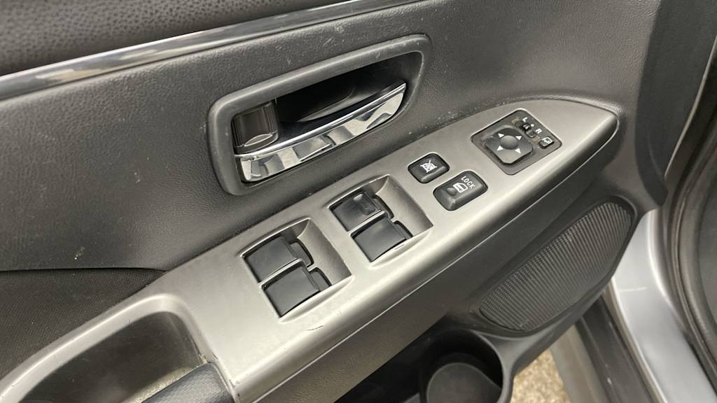 Thumbnail: 2019 Mitsubishi Outlander Sport - 19