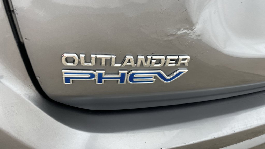 Thumbnail: 2022 Mitsubishi Outlander - 38