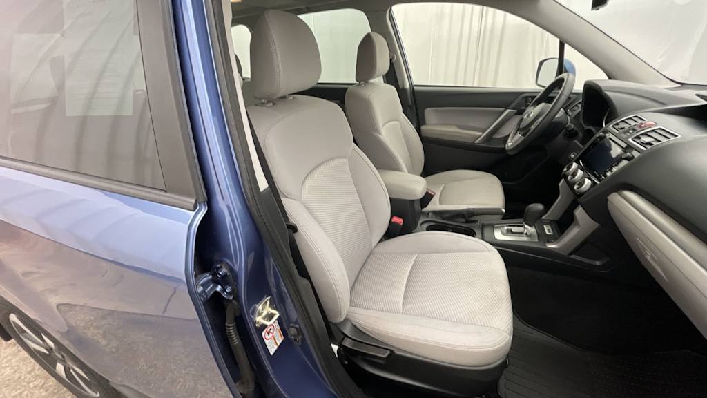 Thumbnail: 2017 Subaru Forester - 23