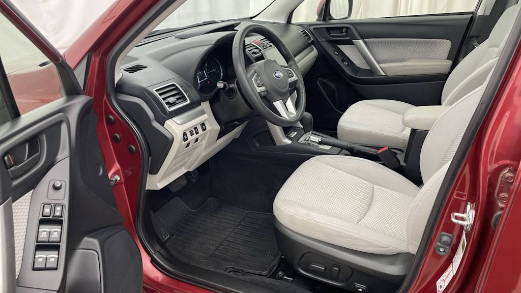 Thumbnail: 2018 Subaru Forester - 10