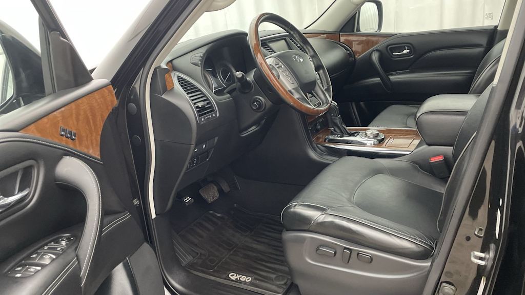 Thumbnail: 2019 INFINITI QX80 - 10