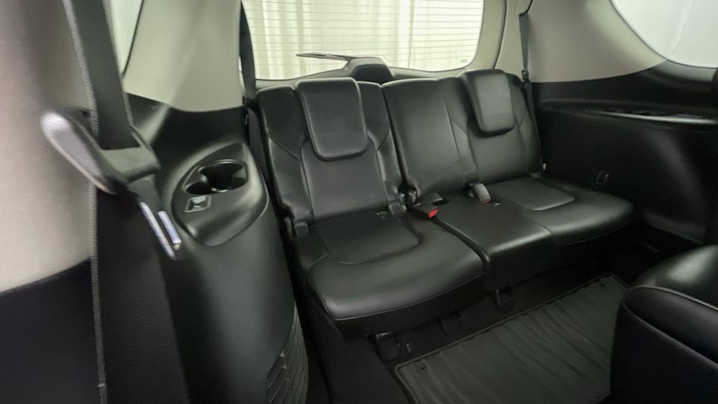 Thumbnail: 2019 INFINITI QX80 - 24