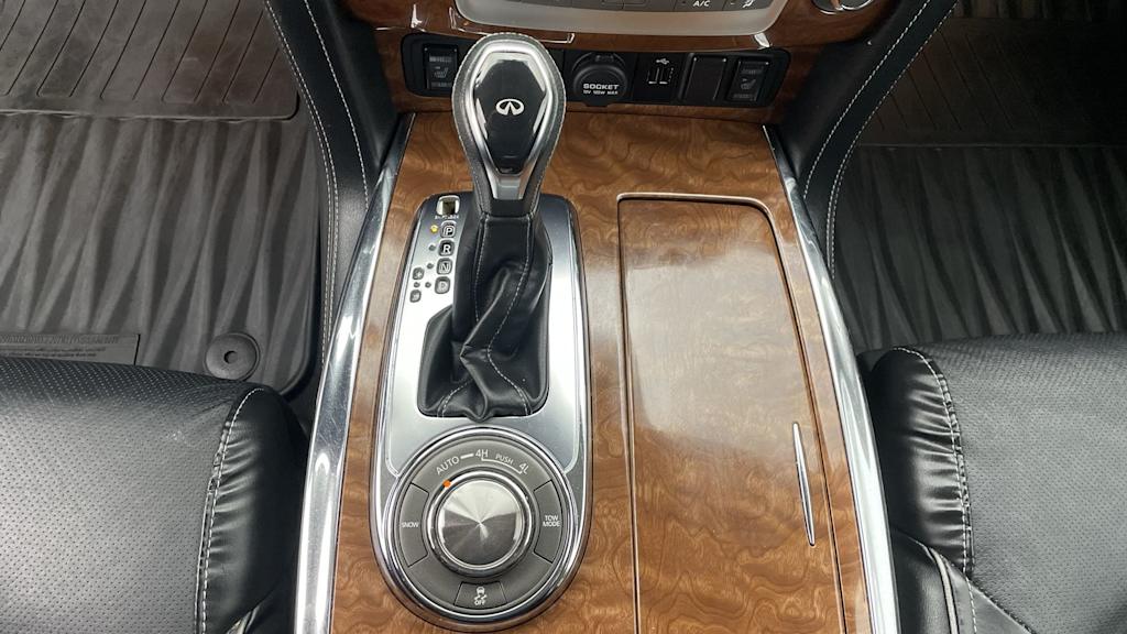 Thumbnail: 2019 INFINITI QX80 - 32