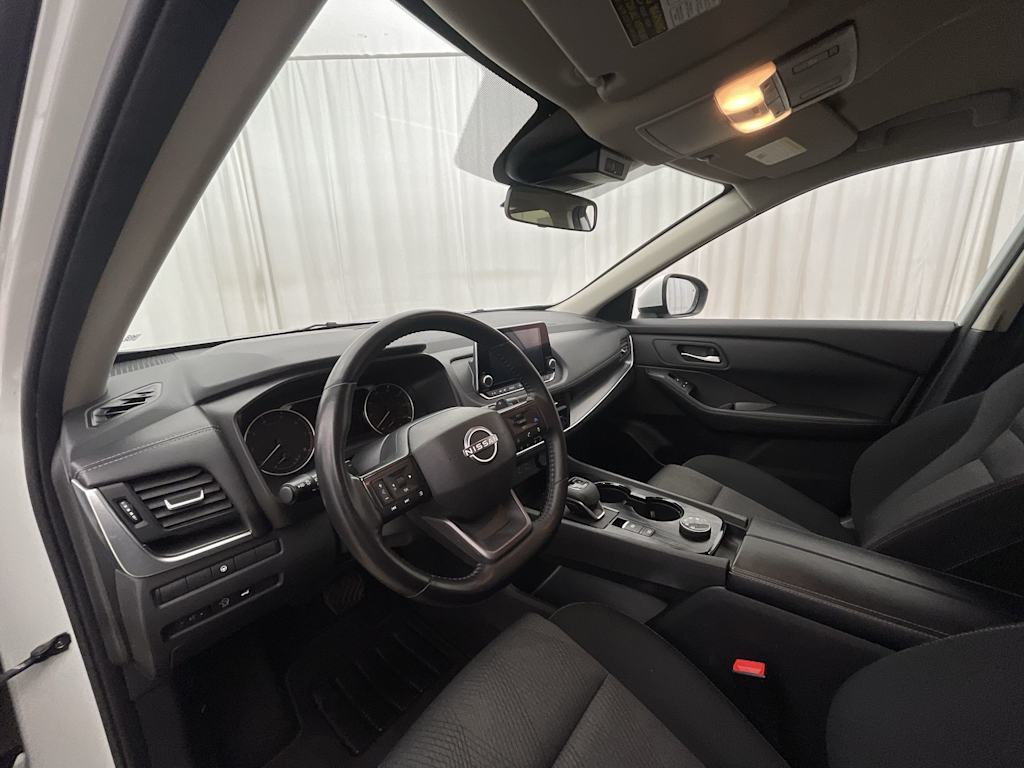 Thumbnail: 2025 Nissan Rogue - 2