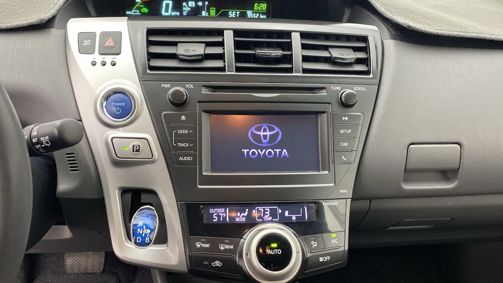 2014 Toyota Prius v Two 25