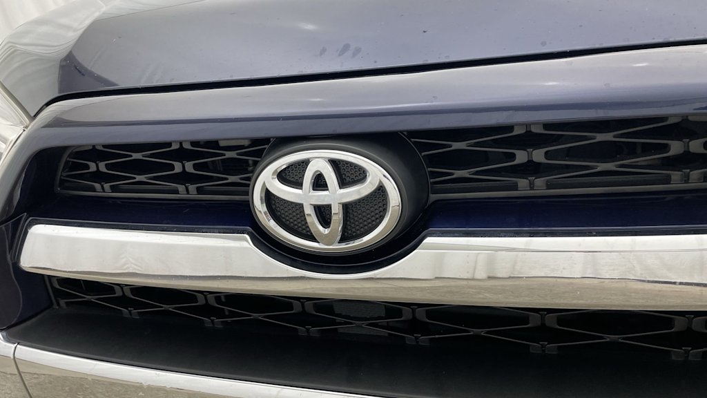 2018 Toyota 4Runner Limited 40