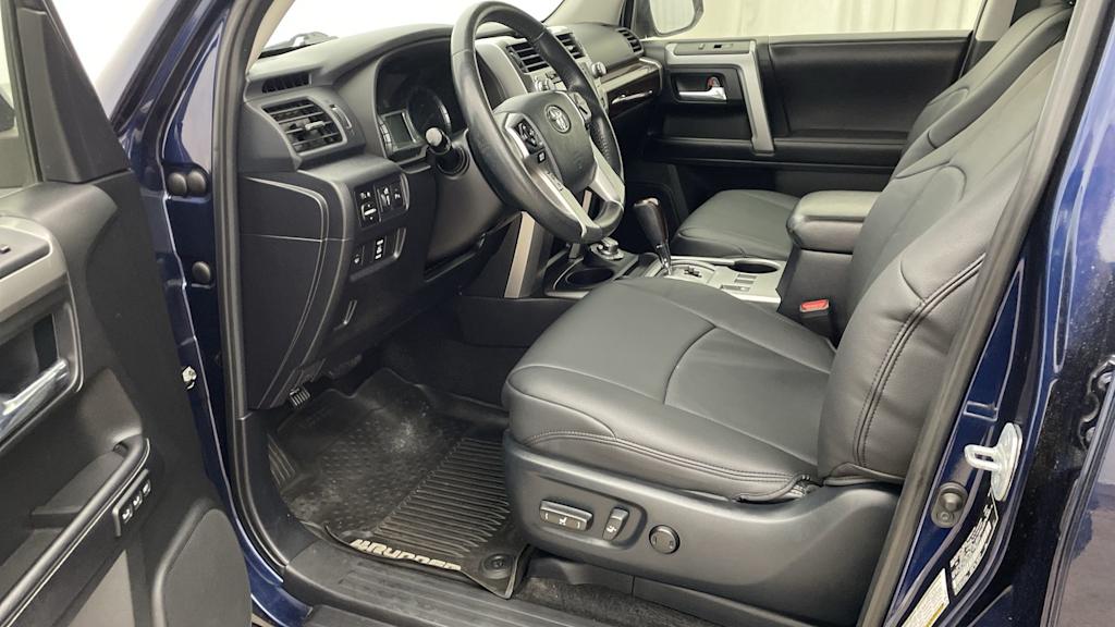 Thumbnail: 2018 Toyota 4Runner - 10