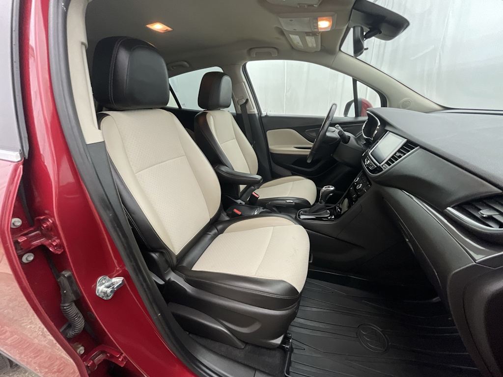 Thumbnail: 2019 Buick Encore - 25